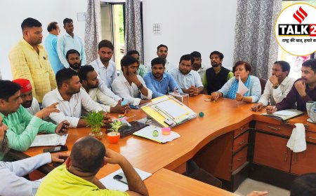 गेटवे शुल्क,नगर निगम टैक्स और एडमिशन एजेंसी में गड़बड़ी पर सछास ने बरेली कॉलेज में खोला मोर्चा