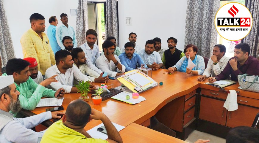 गेटवे शुल्क,नगर निगम टैक्स और एडमिशन एजेंसी में गड़बड़ी पर सछास ने बरेली कॉलेज में खोला मोर्चा